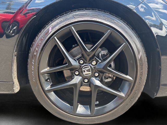 Used 2025 Honda Civic Sport image 32