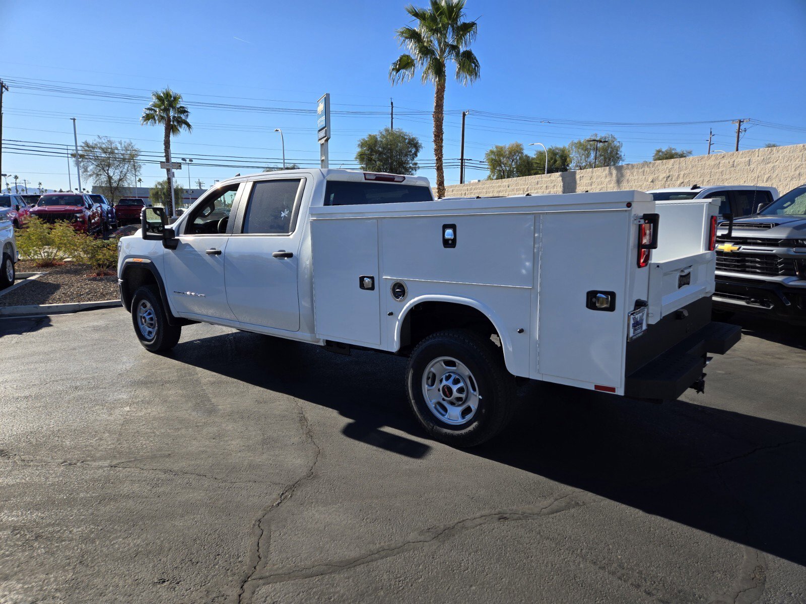 New 2024 GMC Sierra 2500 Pro w/ Convenience Package image 3