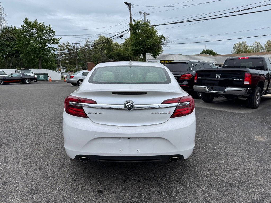 Used 2017 Buick Regal Premium image 10