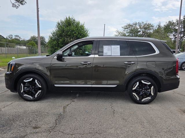 Used 2025 Kia Telluride S FWD image 4