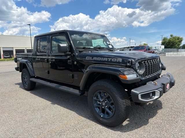 New 2026 Jeep Gladiator Sport