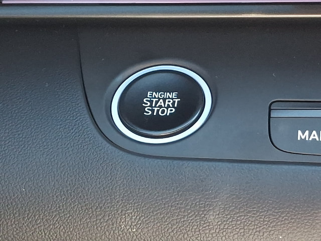 Used 2025 Hyundai Elantra N FWD image 15