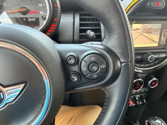 Used 2016 MINI Cooper 4-Door Hardtop FWD image 22