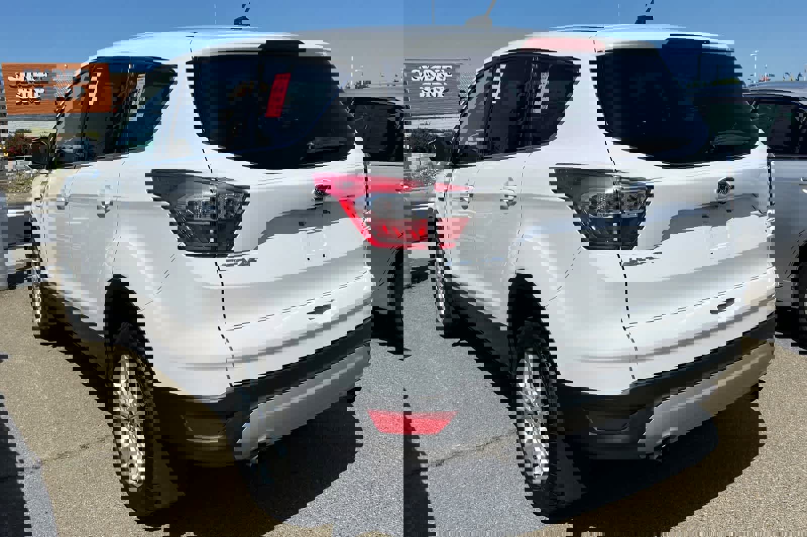 Used 2017 Ford Escape SE image 6