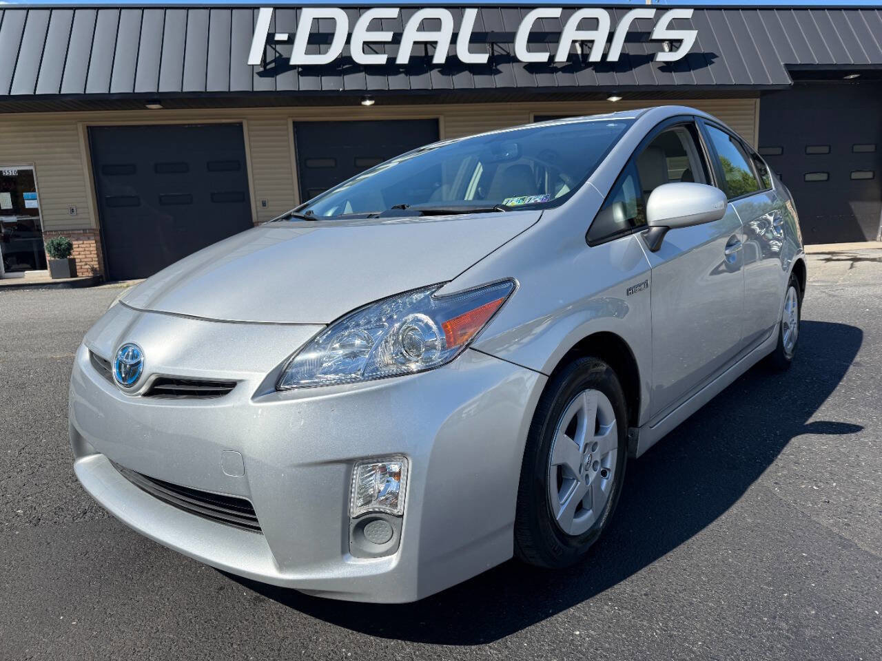 Used 2011 Toyota Prius Four w/ Navigation Pkg