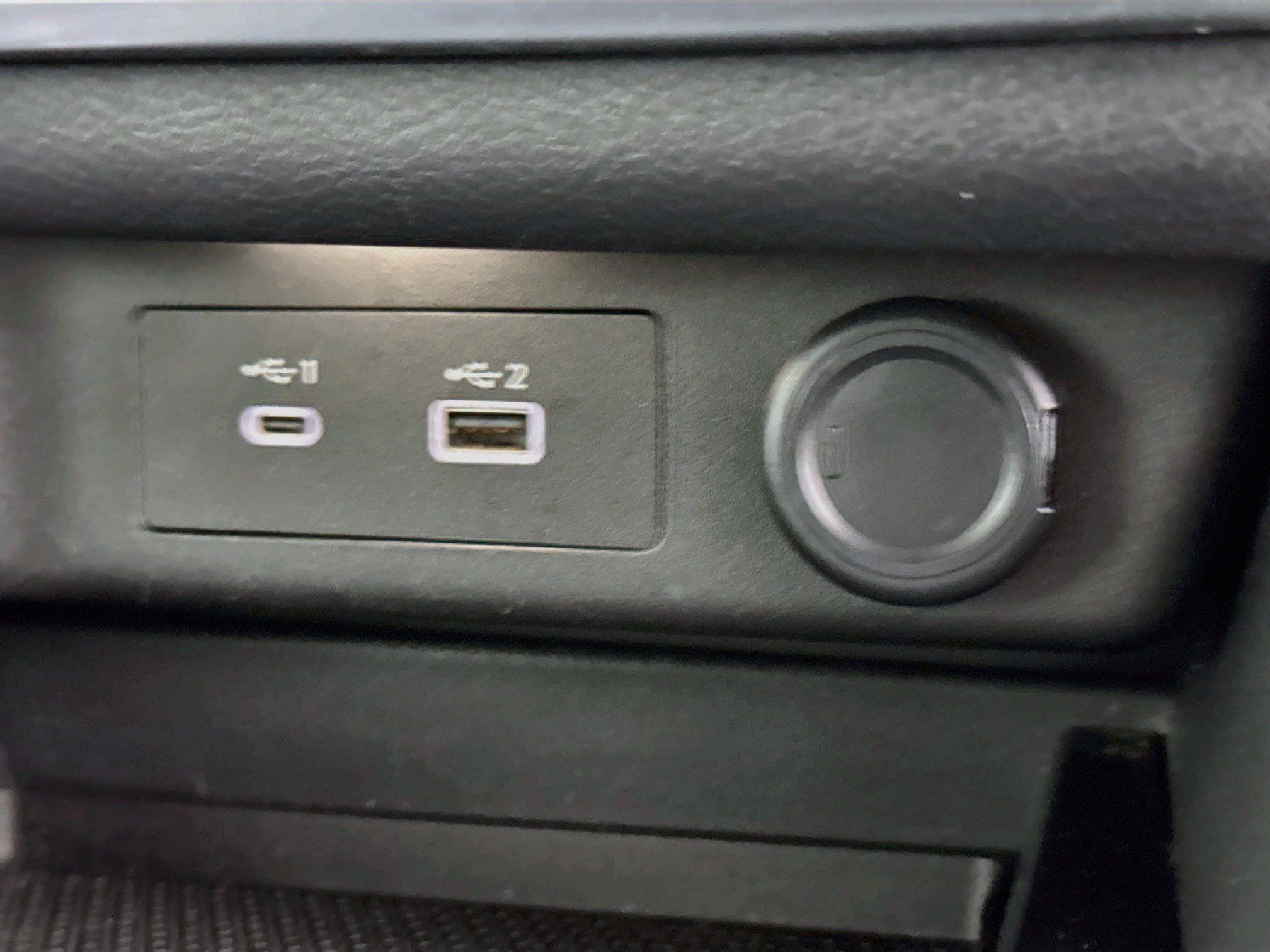 Used 2021 Nissan Rogue S FWD image 41