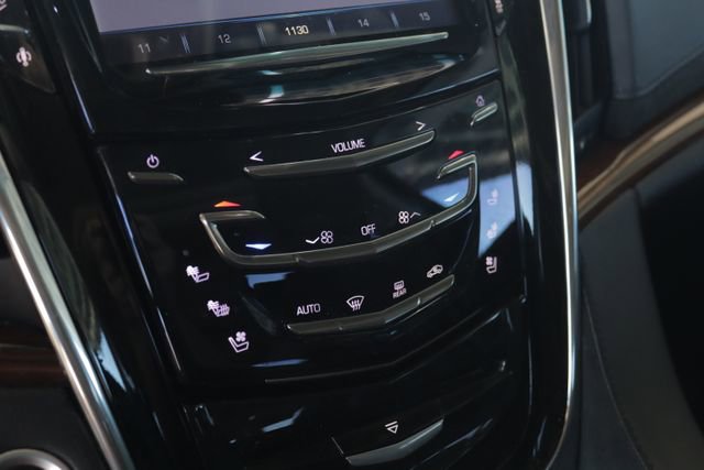 Used 2015 Cadillac Escalade Premium image 20