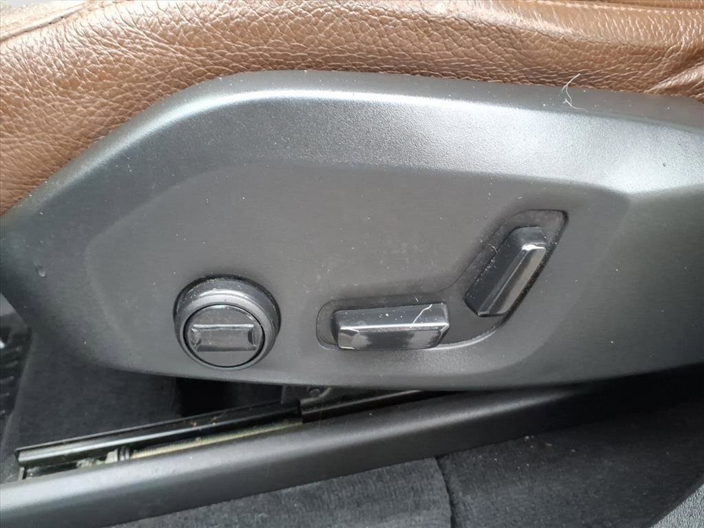 Used 2022 Volvo XC90 T6 Momentum image 17