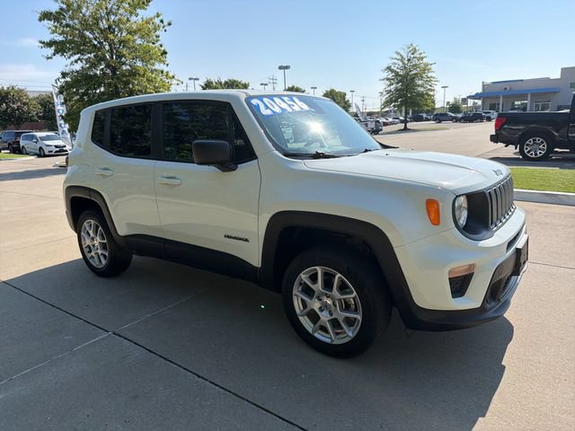 Used 2023 Jeep Renegade Latitude AWD/4WD image 7