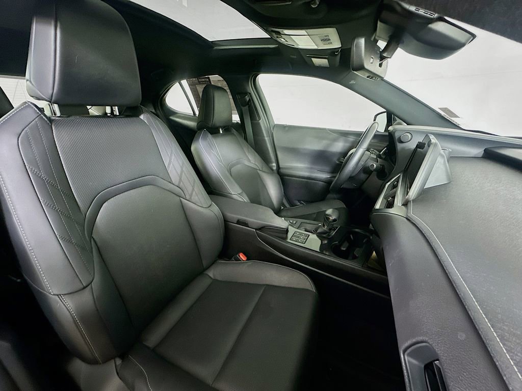 Used 2023 Lexus UX 250h FWD w/ Accessory Package (Z1) image 12