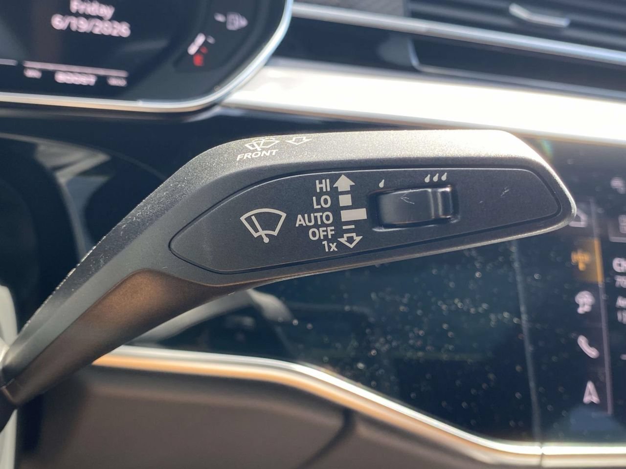 Used 2024 Audi S8 AWD/4WD image 23