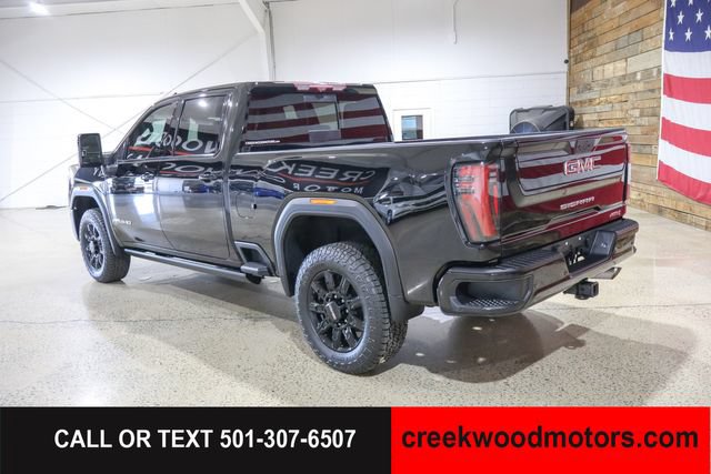 Used 2024 GMC Sierra 2500 AT4 w/ AT4 Premium Plus Package AWD/4WD image 3