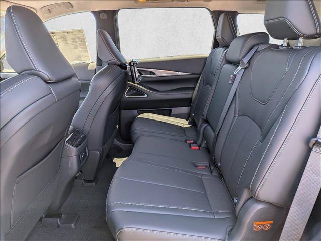 New 2027 INFINITI QX60 Luxe w/ Family Package FWD image 16