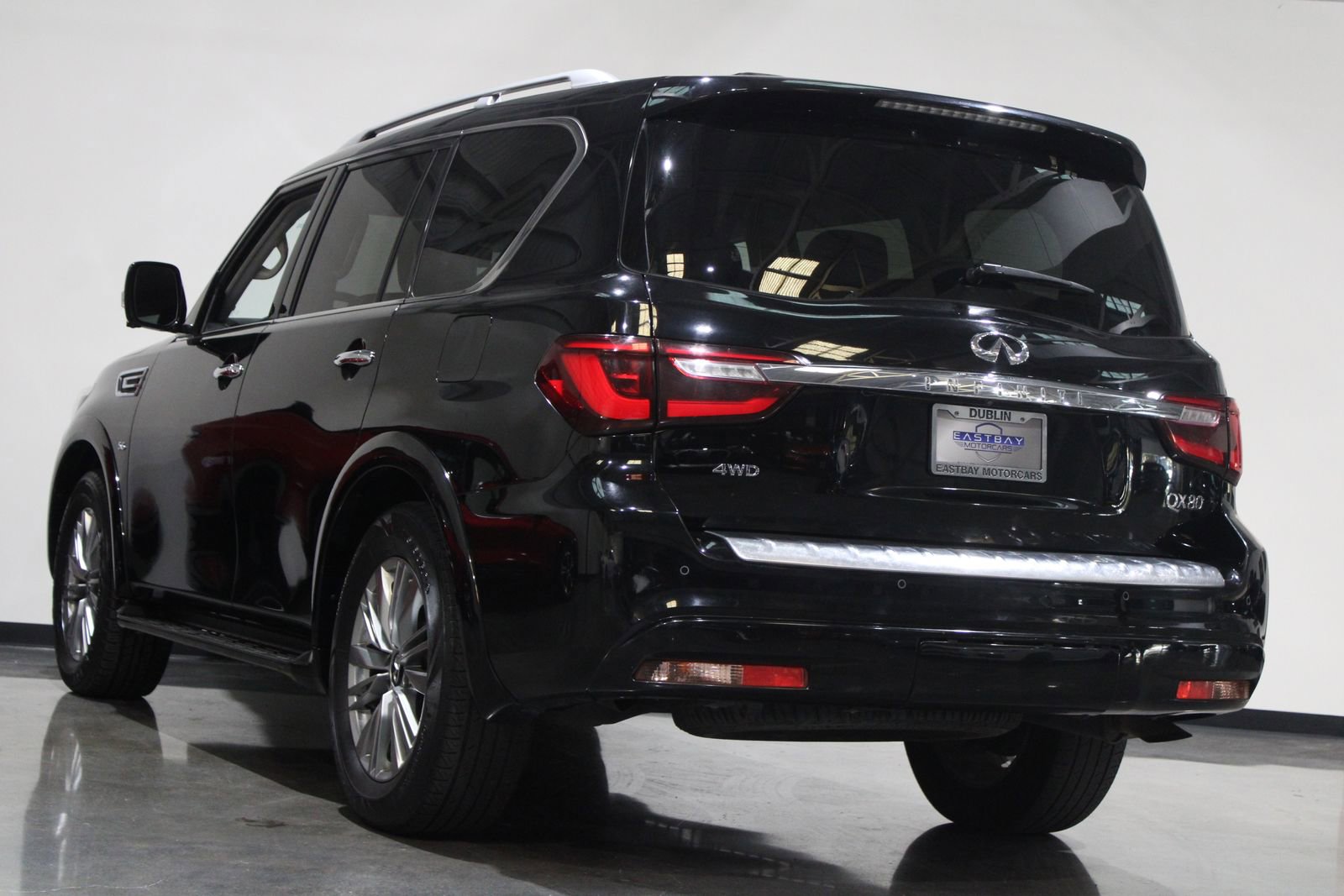 Used 2020 INFINITI QX80 Luxe w/ Proassist Package image 8