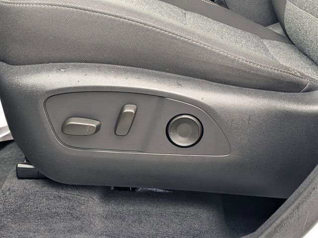 Used 2025 GMC Acadia Elevation image 20