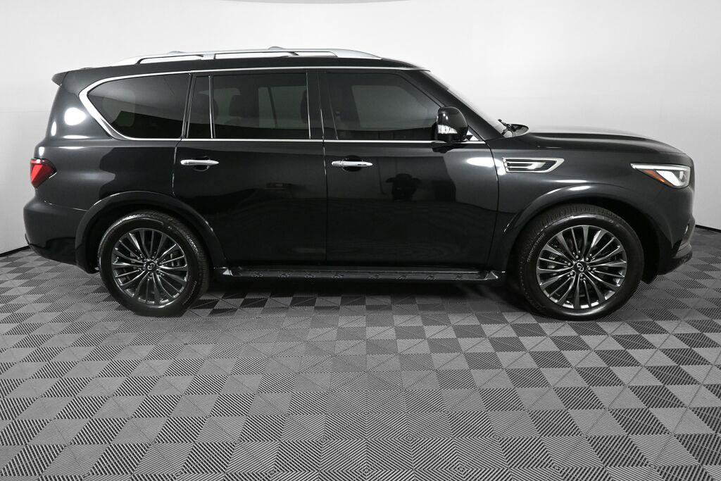 Used 2024 INFINITI QX80 Sensory AWD/4WD image 25