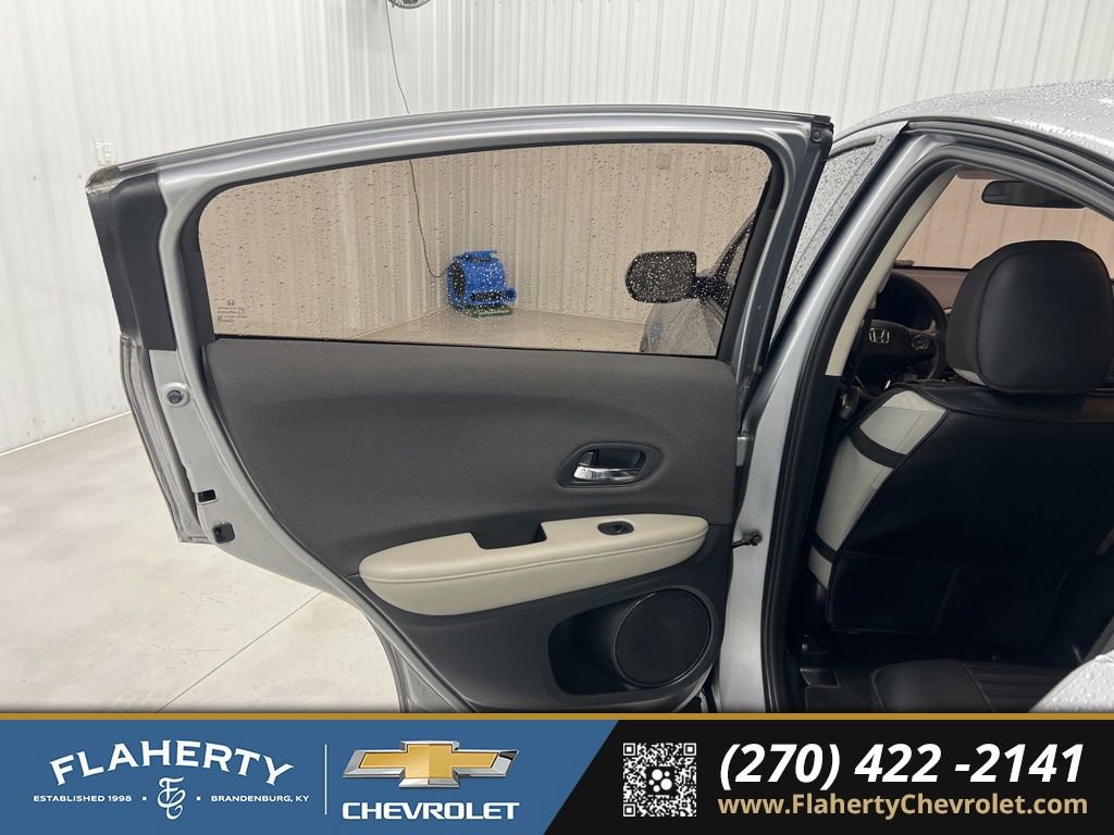 Used 2019 Honda HR-V LX image 10