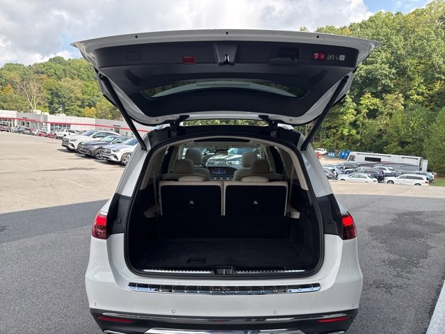 New 2025 Mercedes-Benz GLS 450 4MATIC image 10
