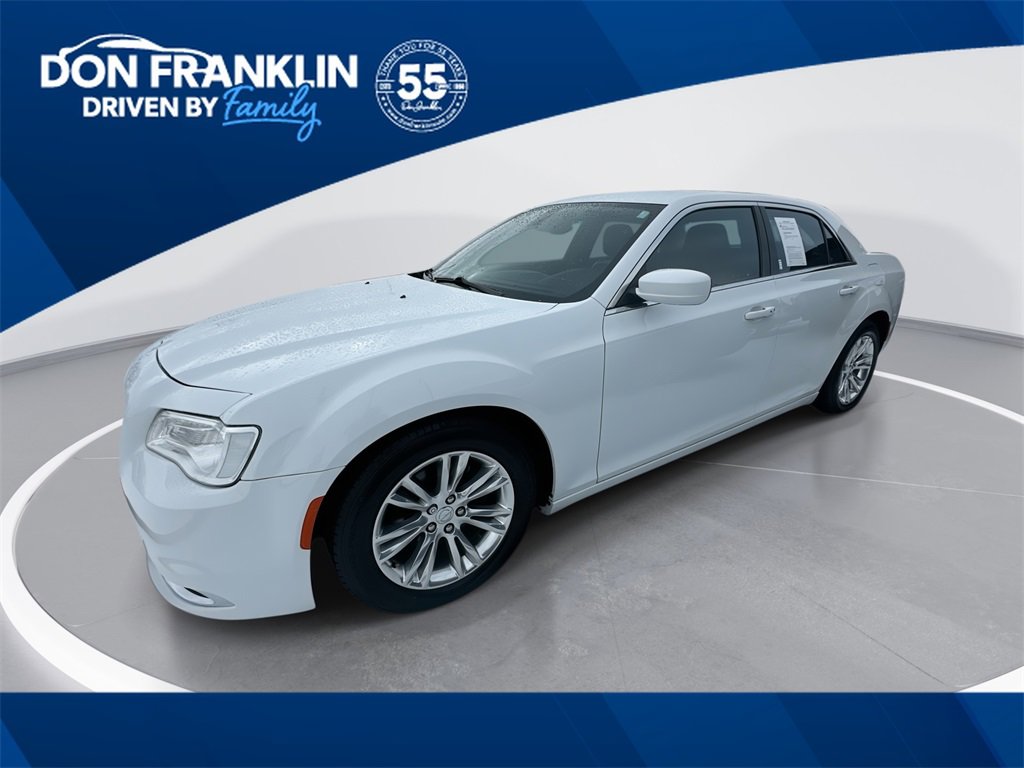 Used 2019 Chrysler 300 Touring w/ Driver Convenience Group