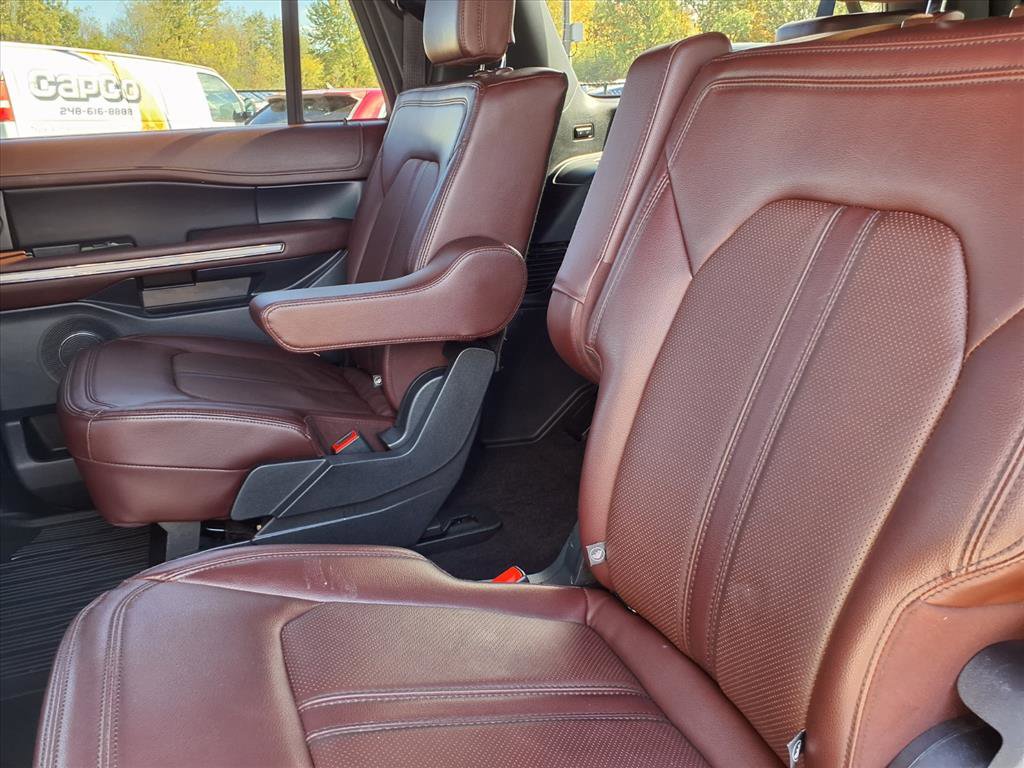 Used 2022 Ford Expedition Max Limited image 7