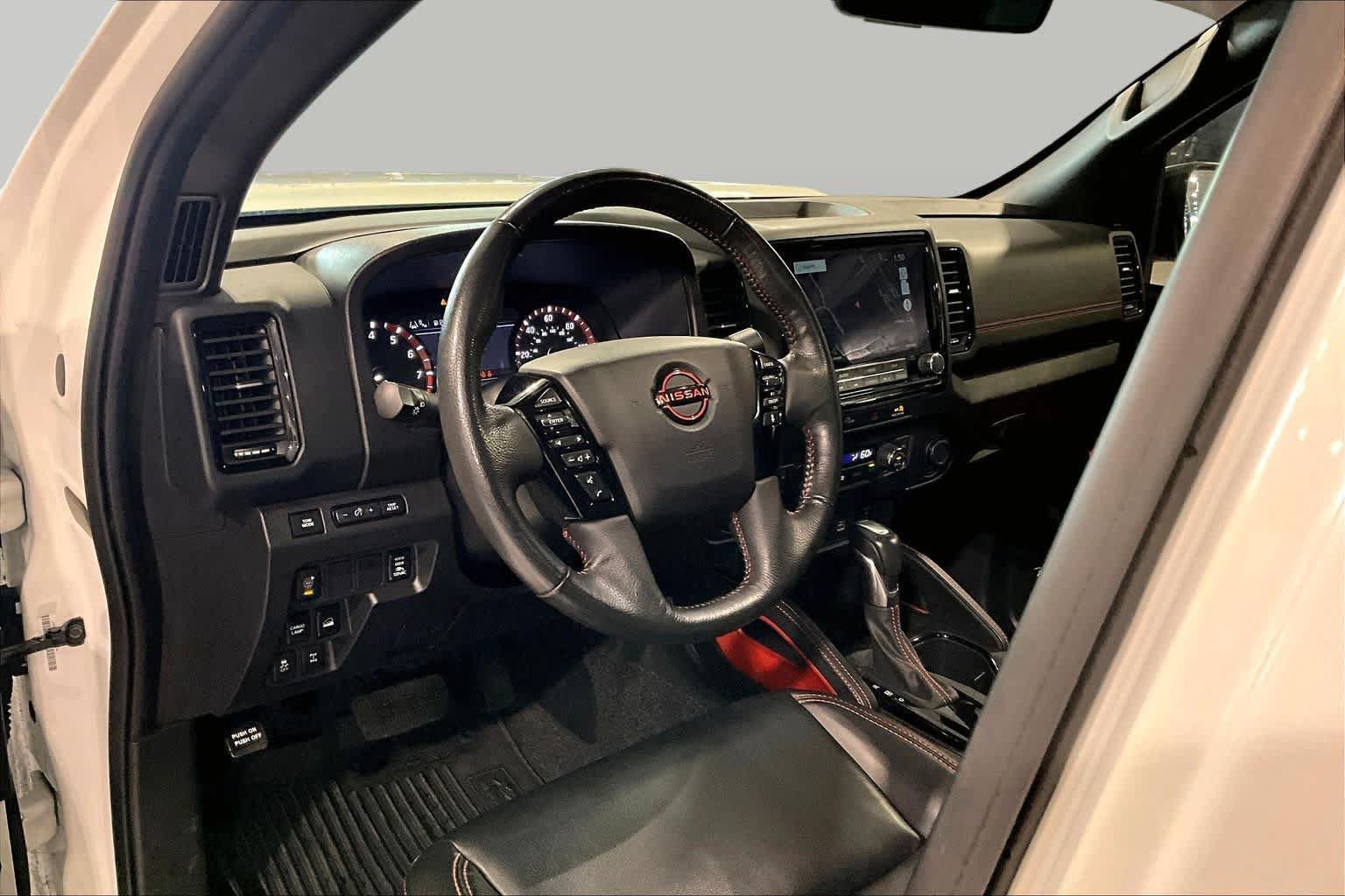 Used 2024 Nissan Frontier PRO-4X w/ Pro Premium Package AWD/4WD image 16