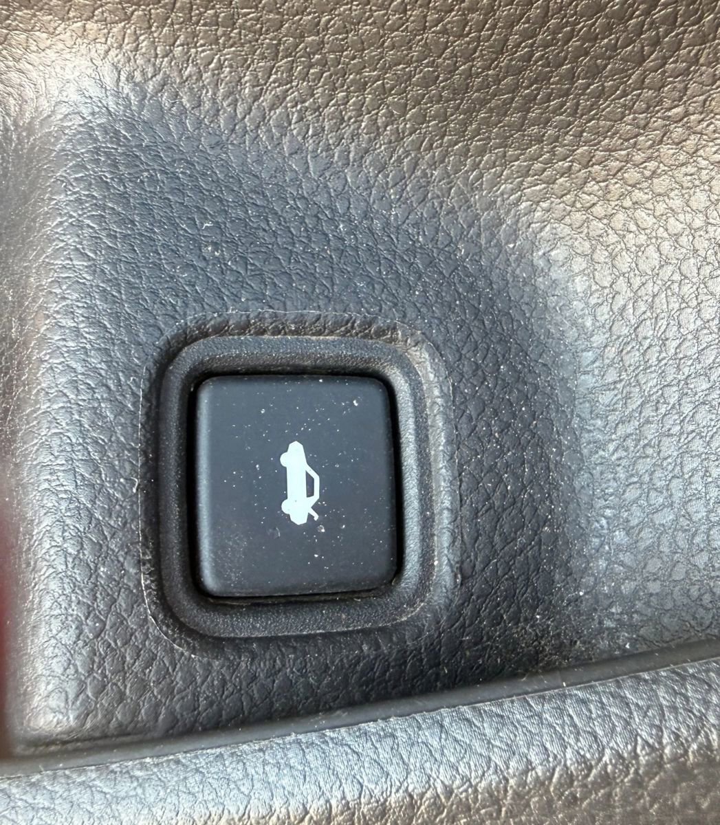 Used 2020 Honda Accord EX image 10