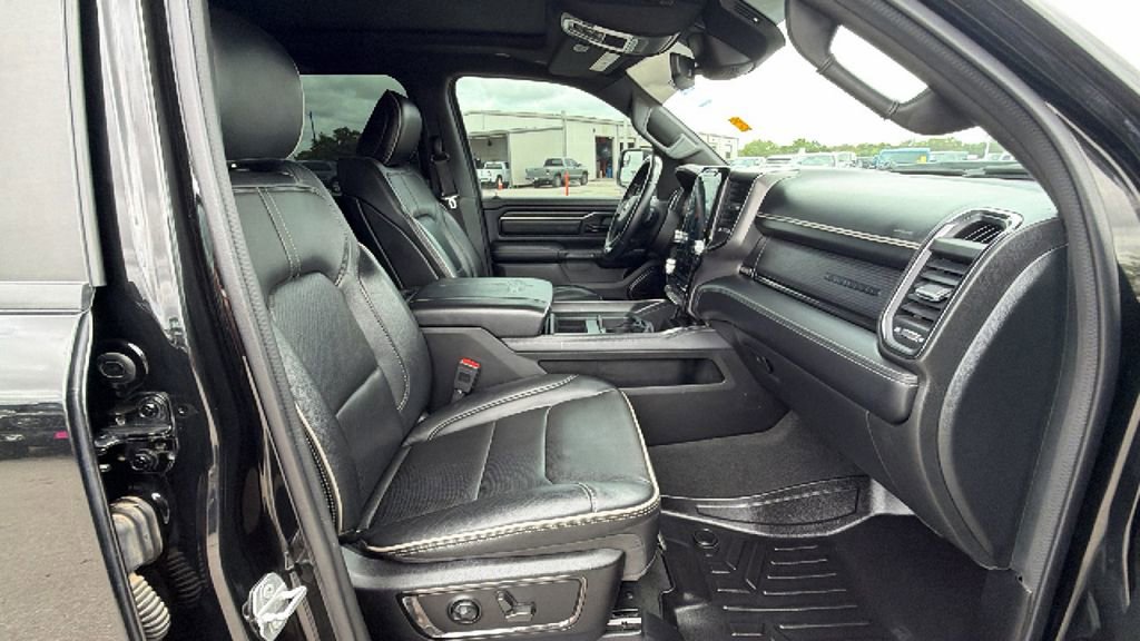 Used 2022 RAM 1500 Limited w/ Night Edition image 32