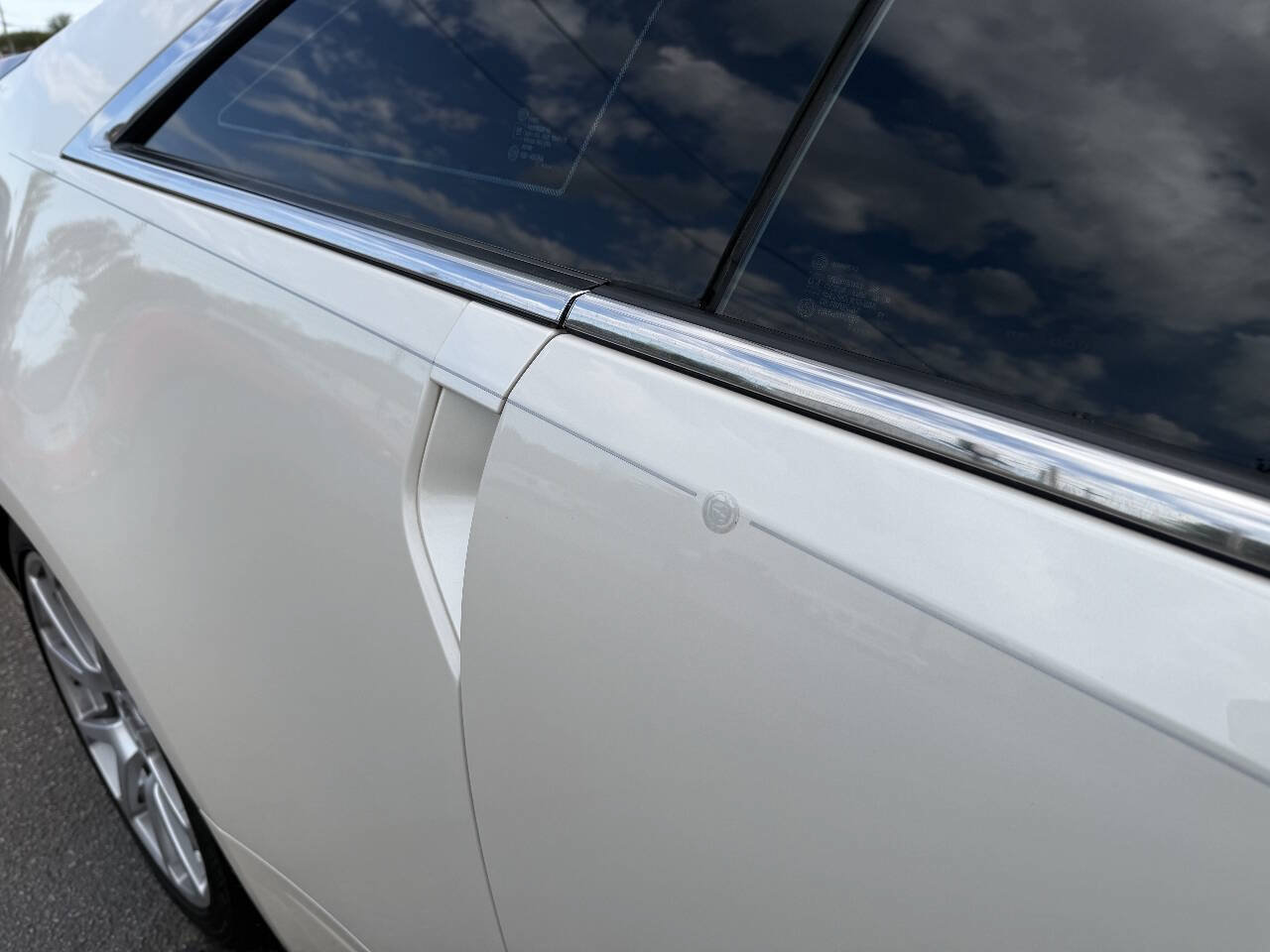 Used 2012 Cadillac CTS V RWD image 33