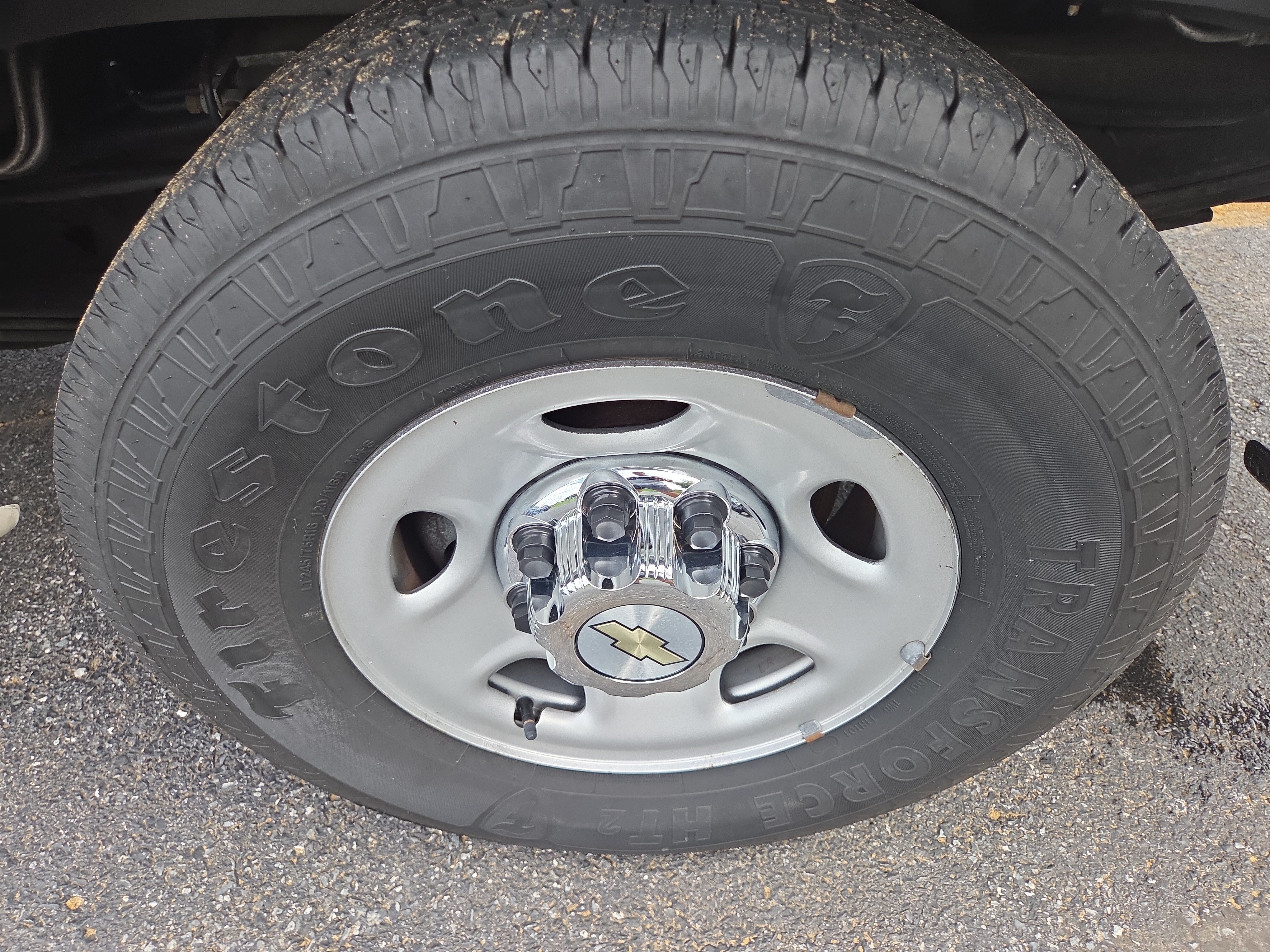Used 2020 Chevrolet Express 2500 LT w/ LT Preferred Equipment Group RWD image 12