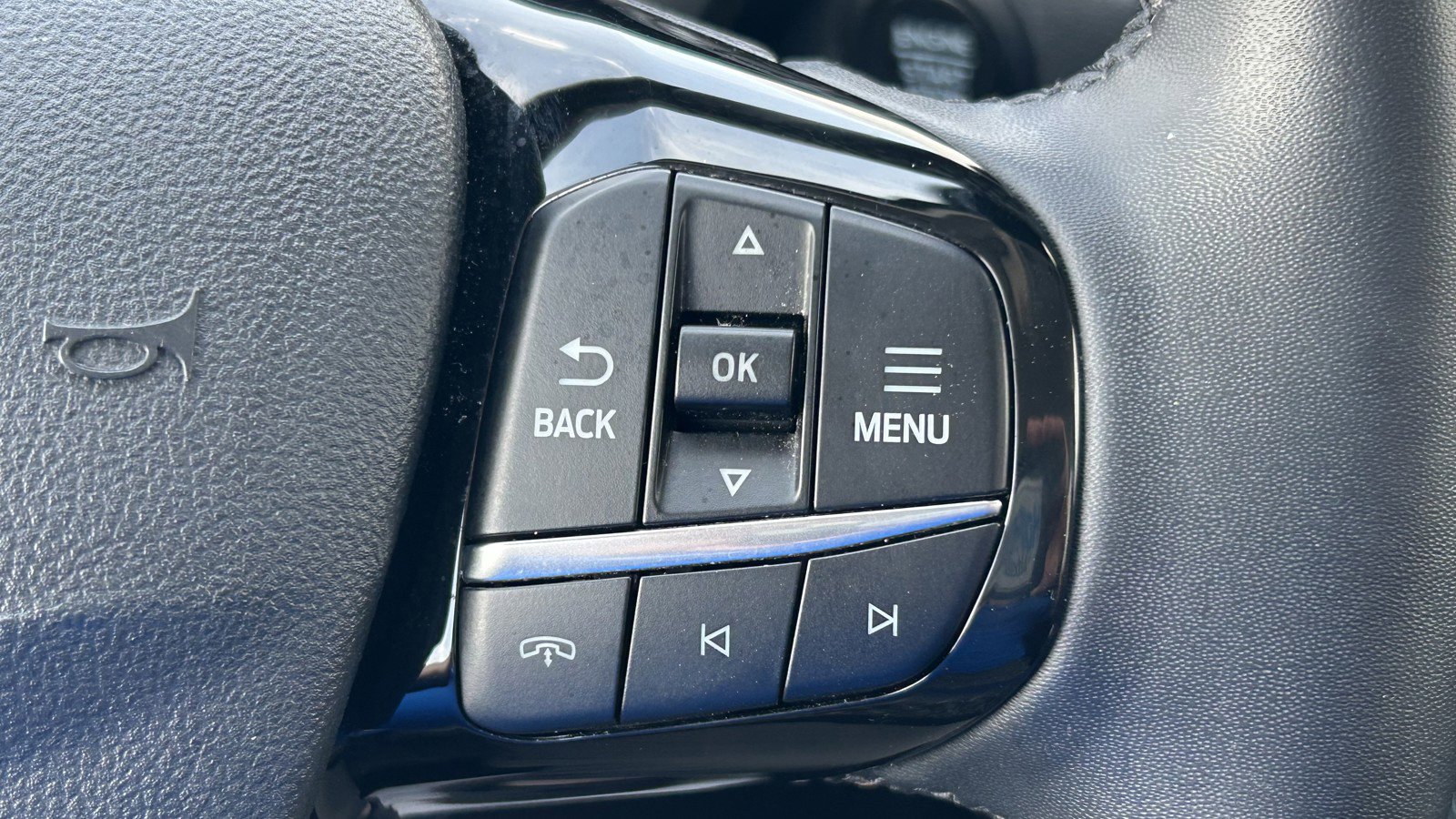 Used 2024 Ford Escape Active image 23