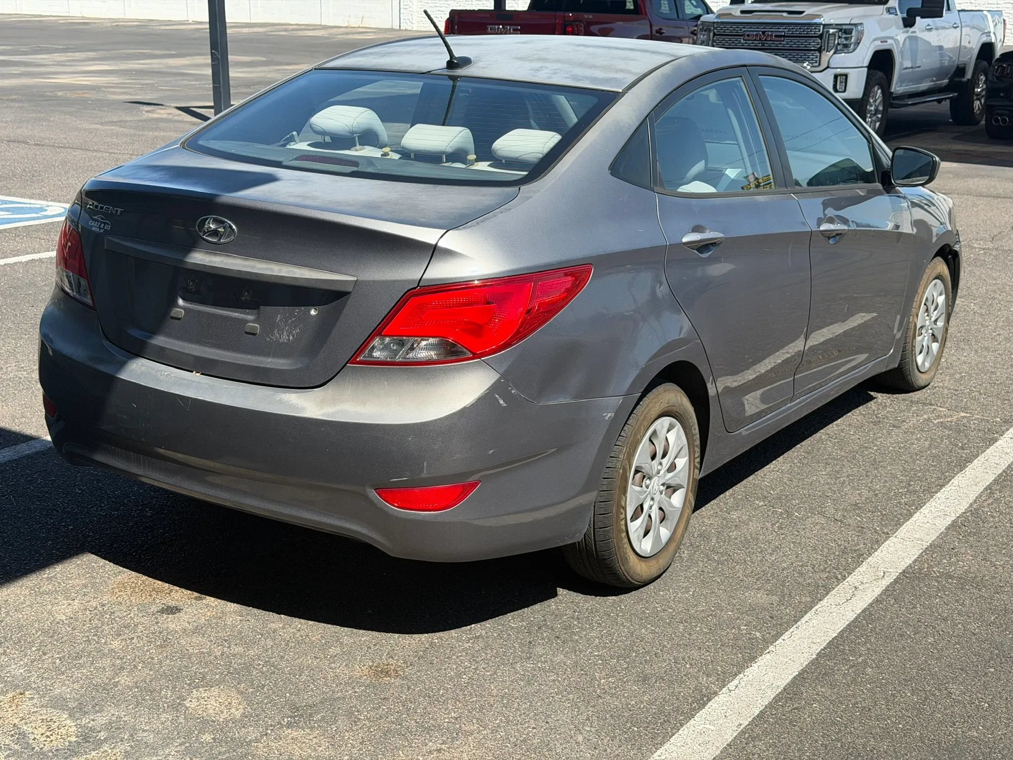 Used 2015 Hyundai Accent GLS FWD image 8