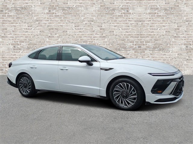 Used 2024 Hyundai Sonata Limited