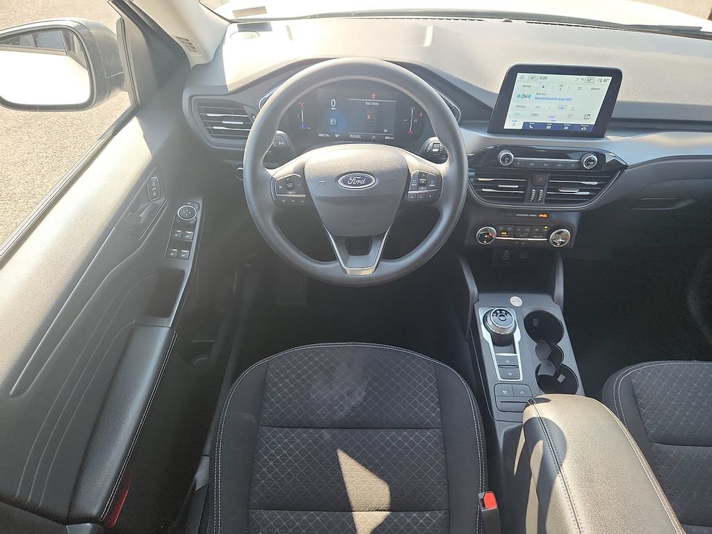 Used 2025 Ford Escape Active AWD/4WD image 11