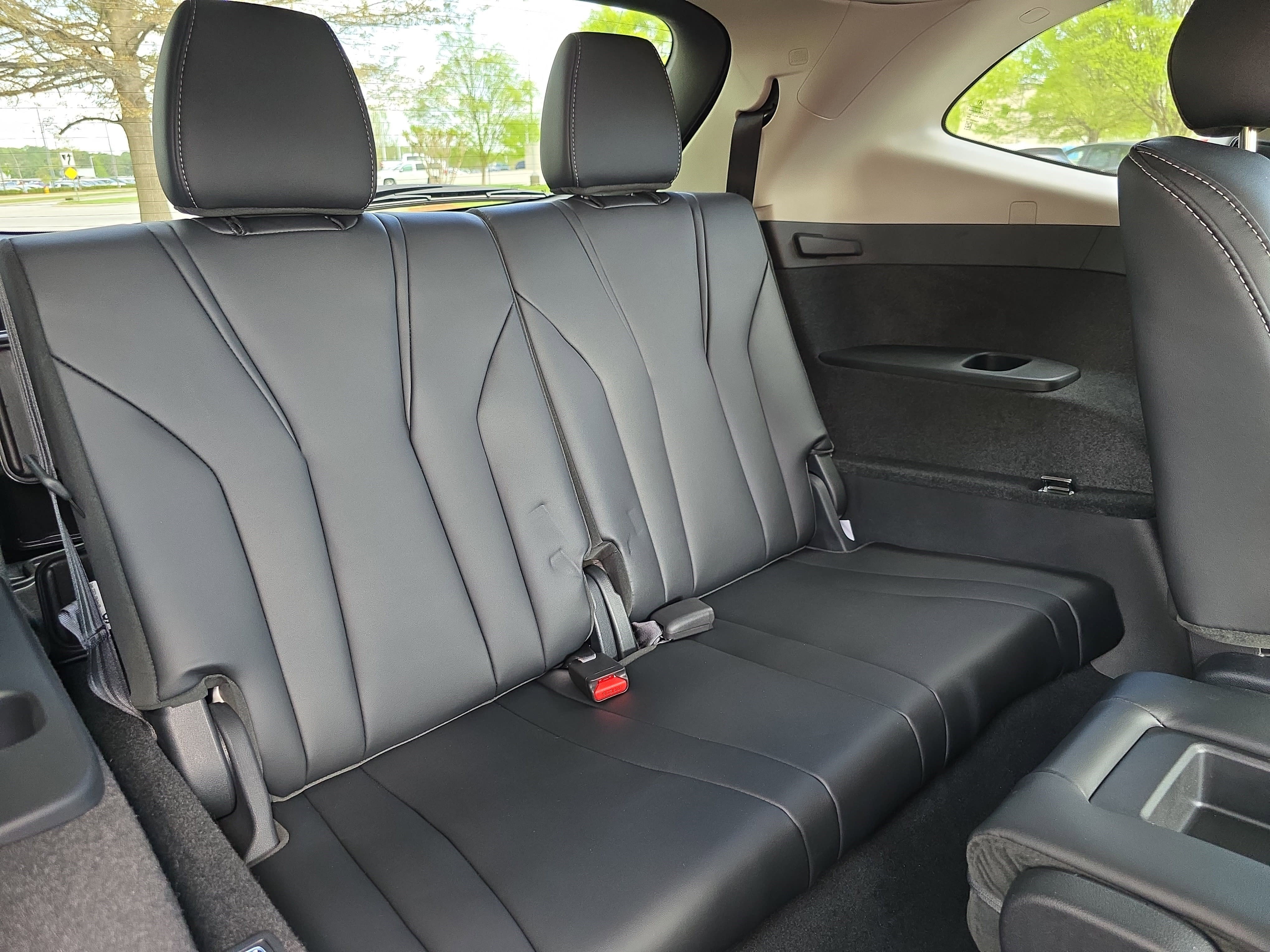 Used 2024 Acura MDX SH-AWD w/ Technology Package image 13