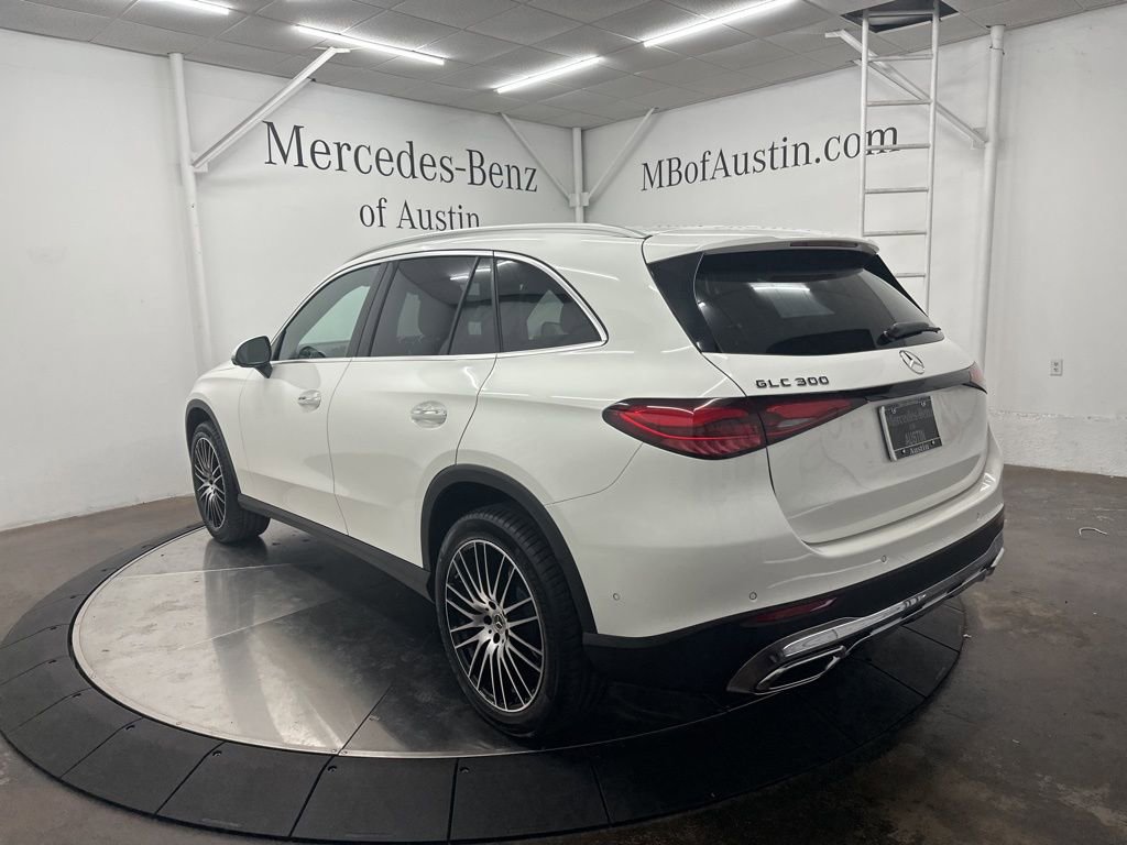 Used 2026 Mercedes-Benz GLC 300 image 5
