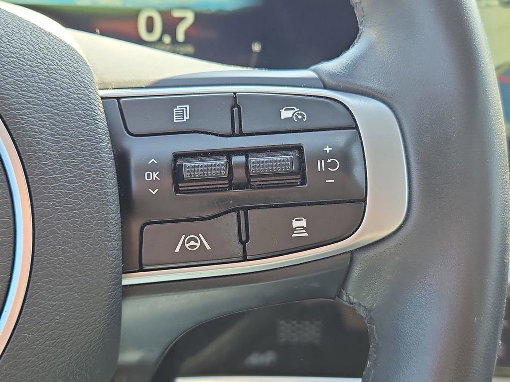 Certified 2023 Kia Sportage SX image 31