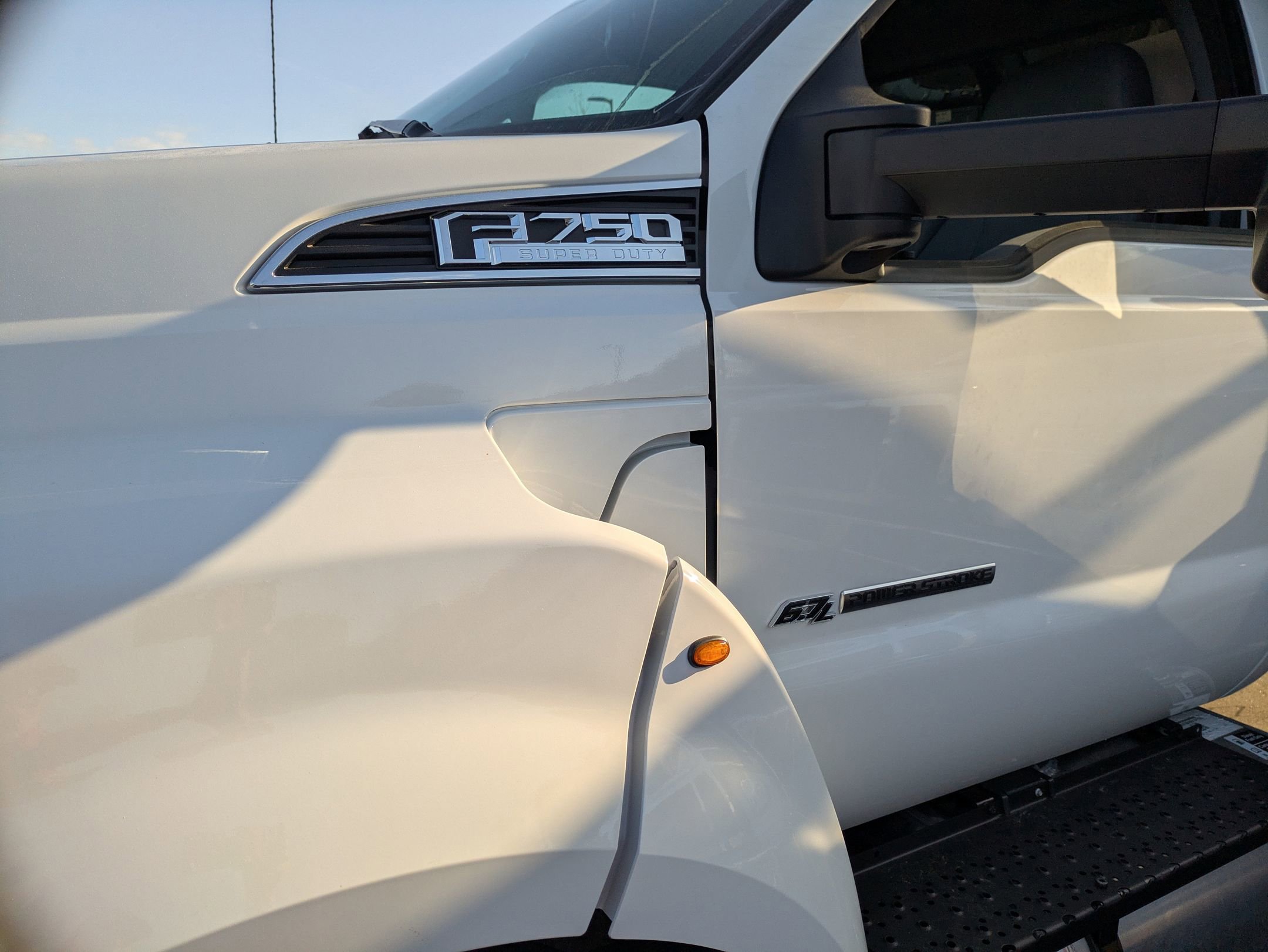 New 2027 Ford F750 2WD Regular Cab Super Duty image 9