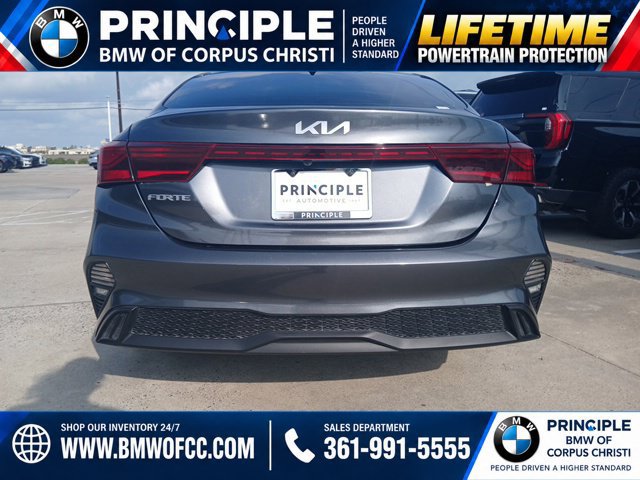 Used 2024 Kia Forte LXS w/ LXS Technology Package FWD image 9