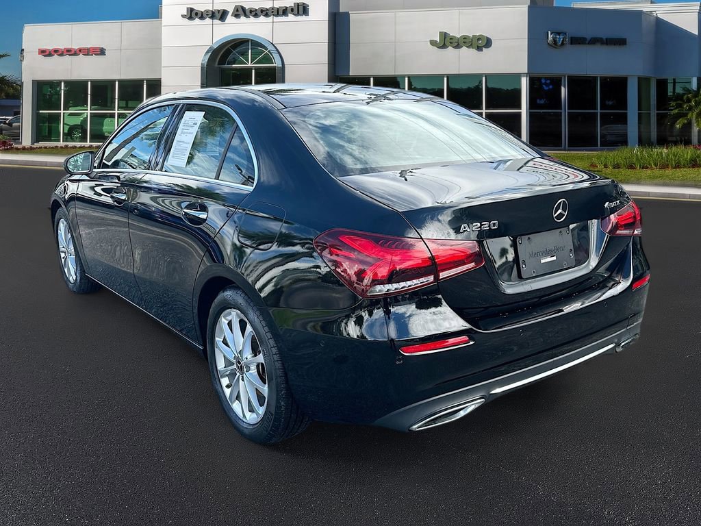 Used 2022 Mercedes-Benz A 220 4MATIC image 5