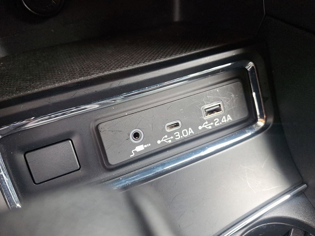 Used 2024 Subaru Ascent Onyx Edition image 24