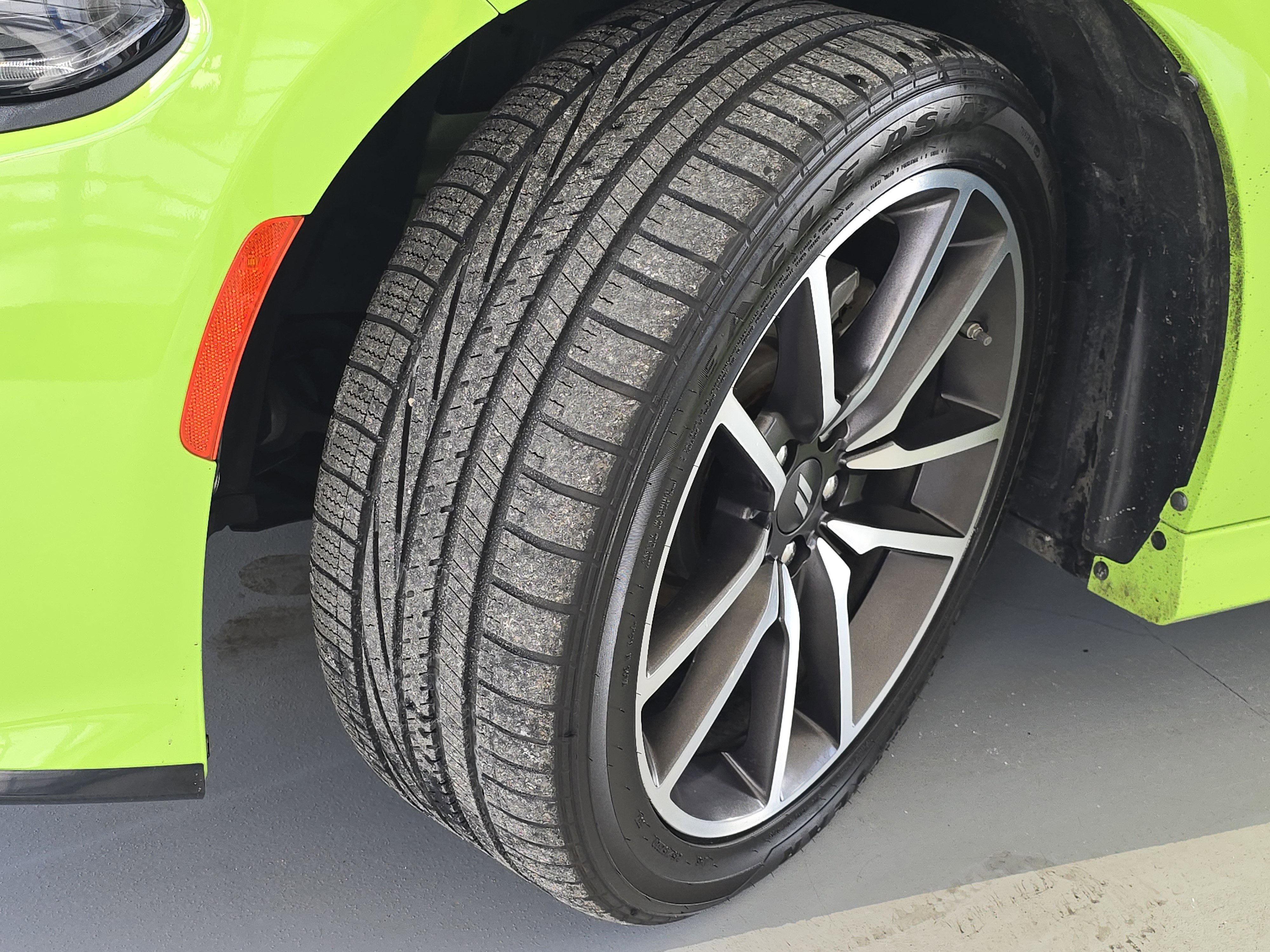 Used 2023 Dodge Charger R/T w/ Cold Weather Package image 10