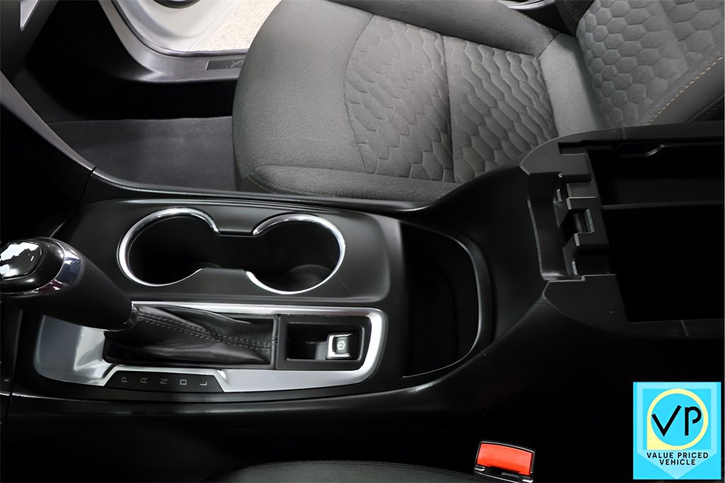 Used 2020 Chevrolet Equinox LT image 18