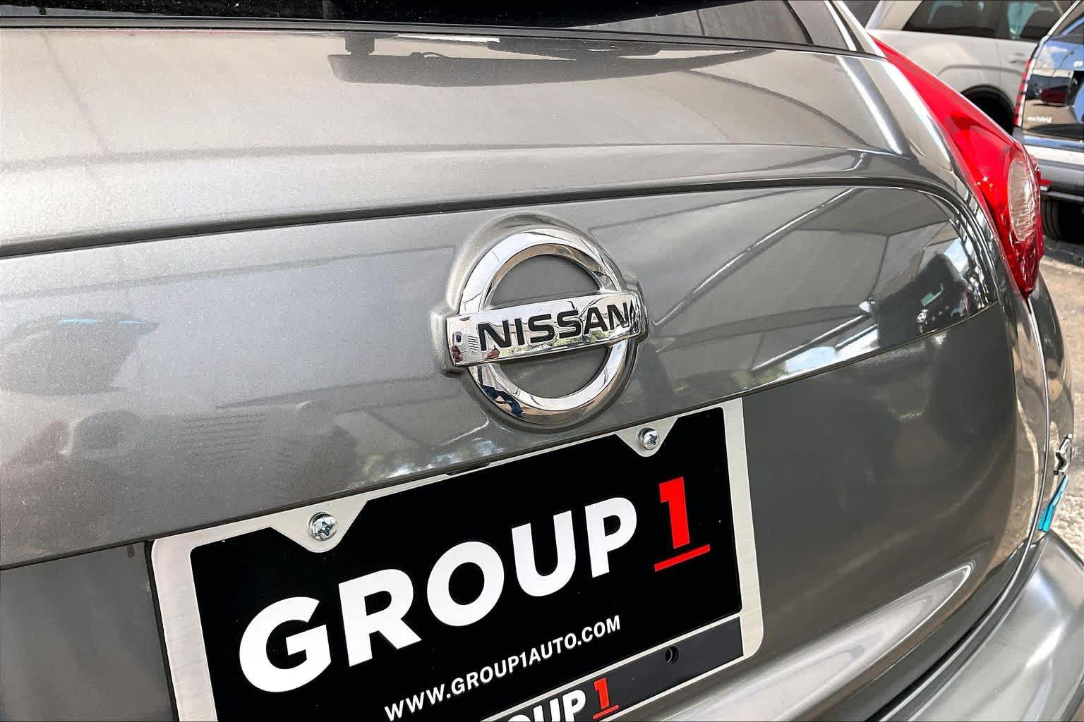 Used 2012 Nissan Juke SL FWD image 30