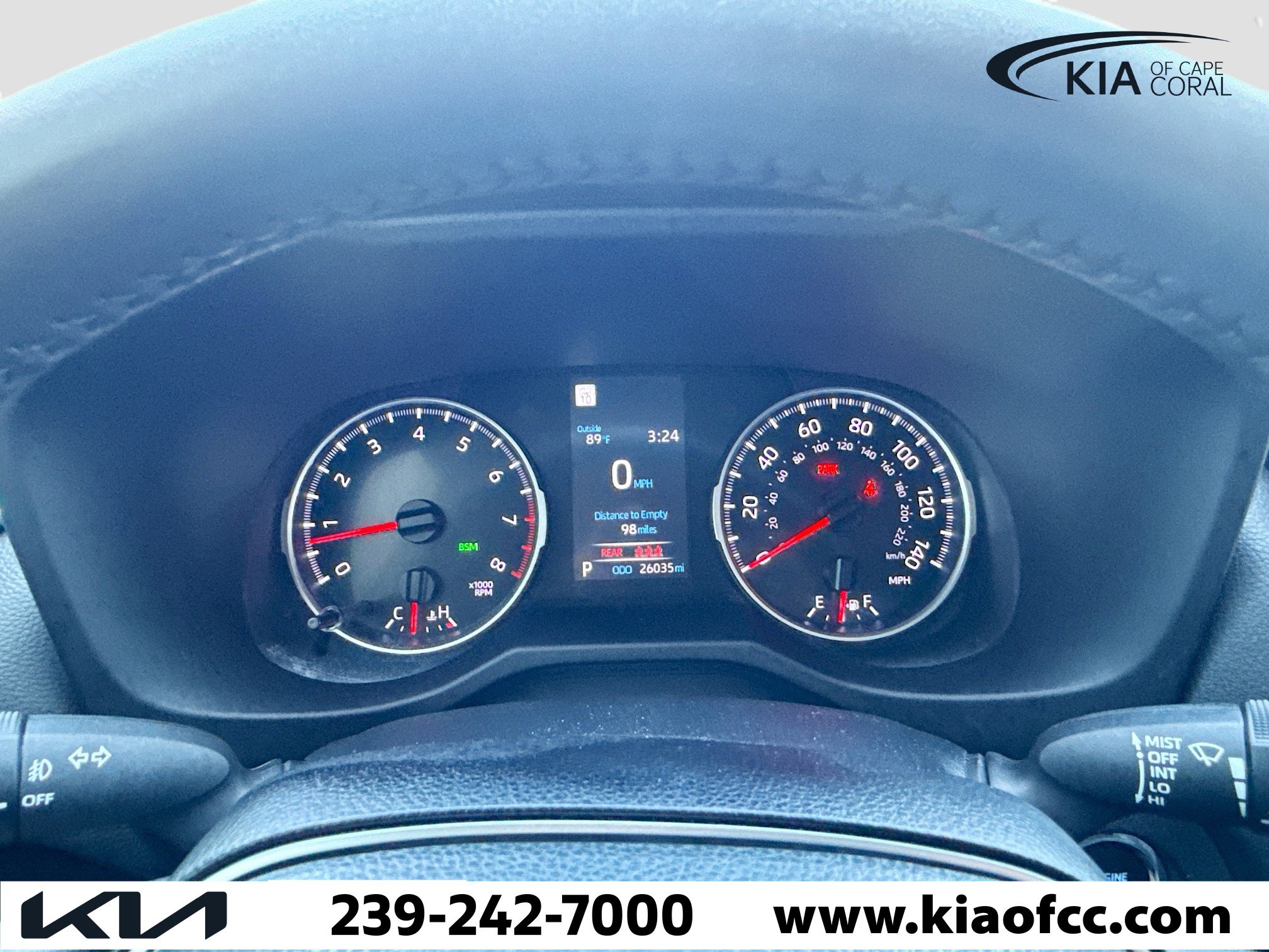 Used 2022 Toyota RAV4 XLE Premium image 38