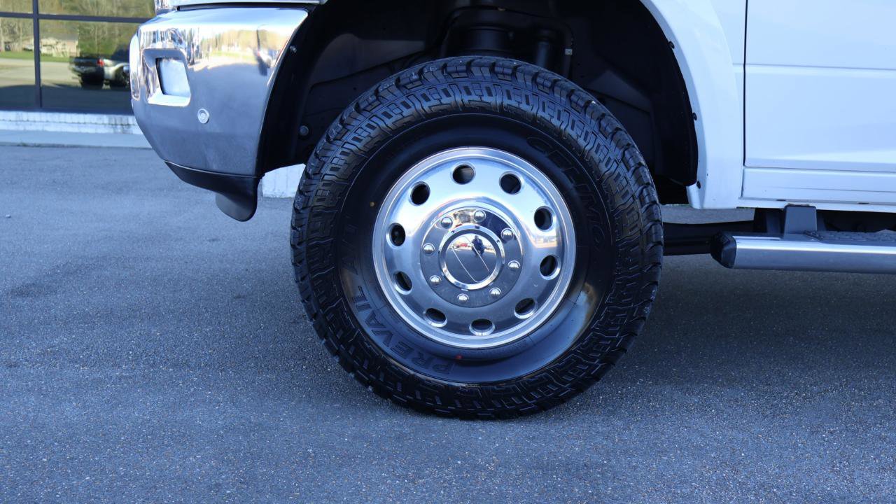 Used 2016 RAM 3500 Laramie Longhorn image 14