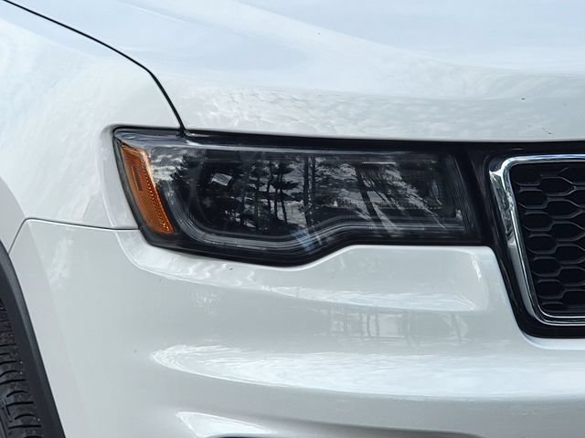 Certified 2022 Jeep Grand Cherokee Limited w/ Tech Group AWD/4WD image 16