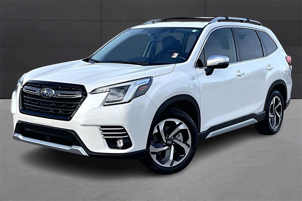 Used 2024 Subaru Forester Touring image 1