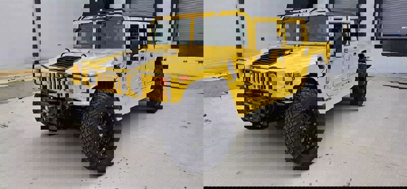 Used 2002 HUMMER H1 Open Top image 1