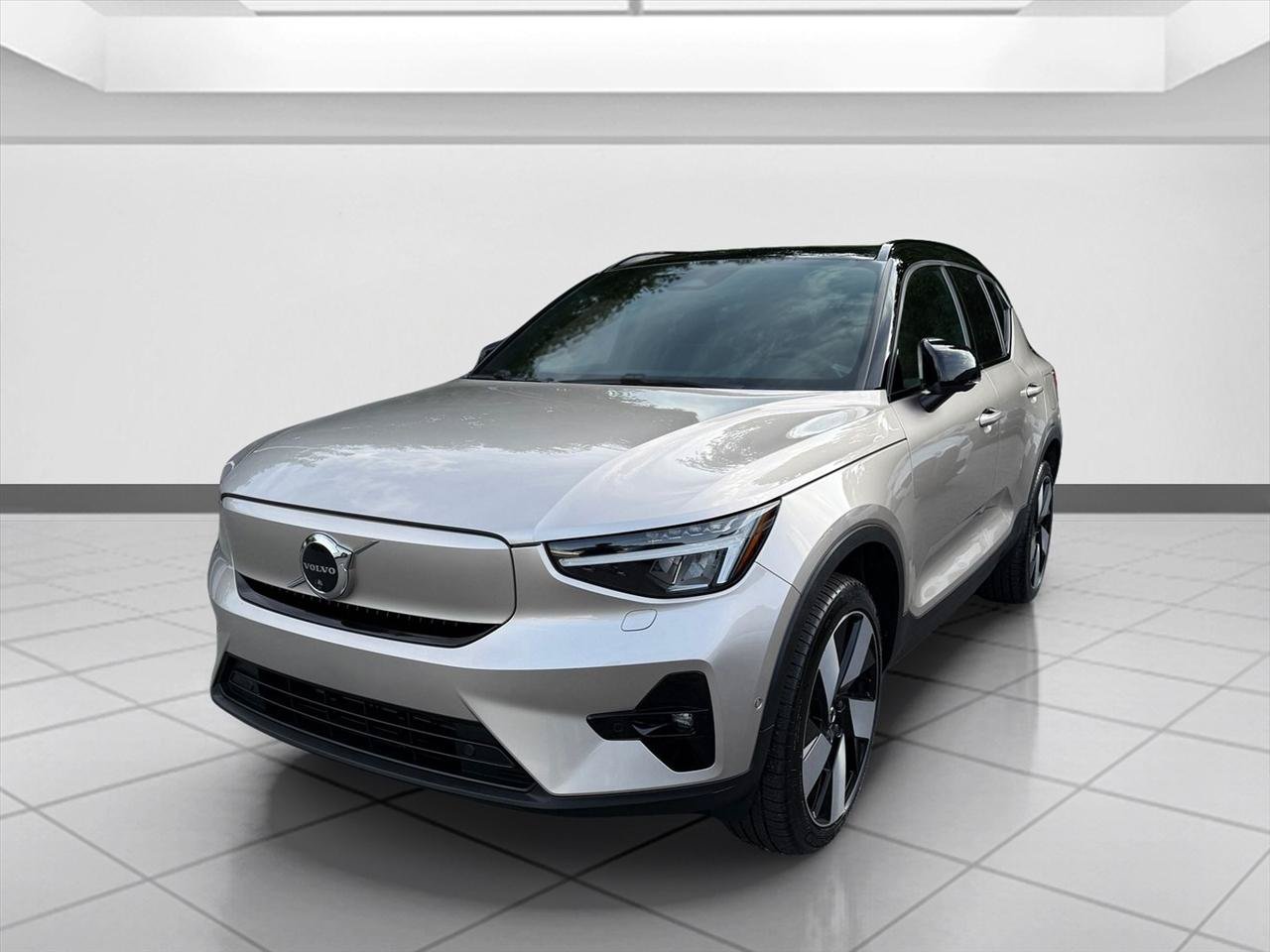 Used 2023 Volvo XC40 Recharge Ultimate AWD/4WD image 9