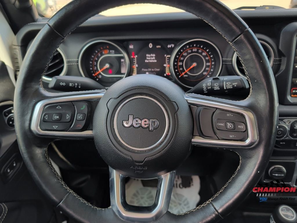 Used 2018 Jeep Wrangler Unlimited Sahara image 24